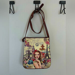 Starriness, London purse with script and girl, 3 zipper pockets, long strap